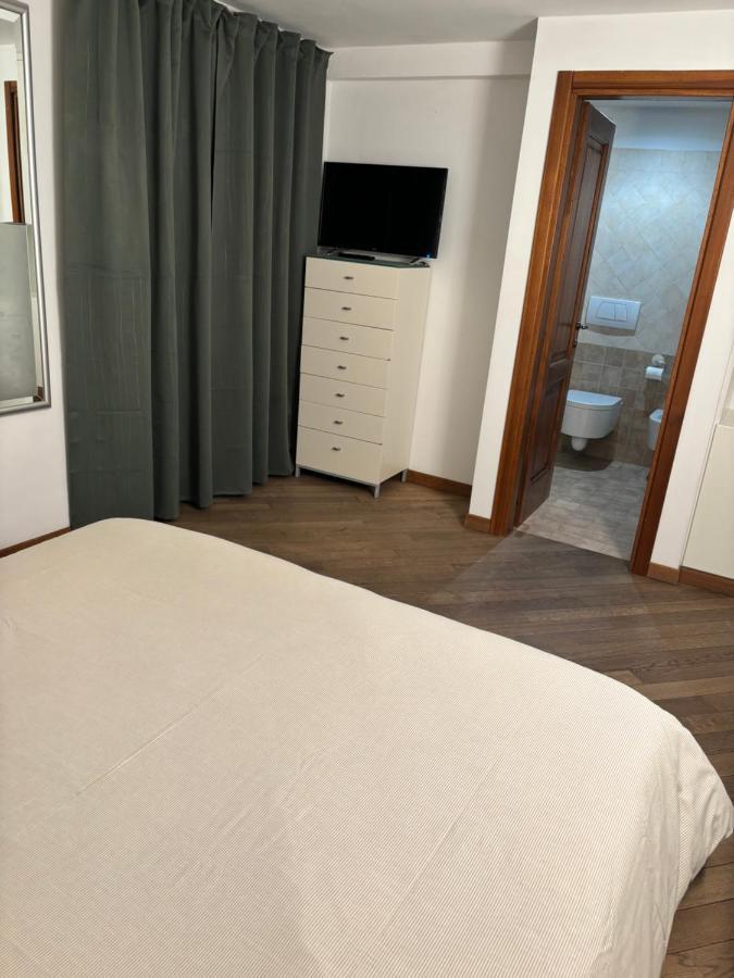 Boutique Rooms Trastevere Rome Exterior photo